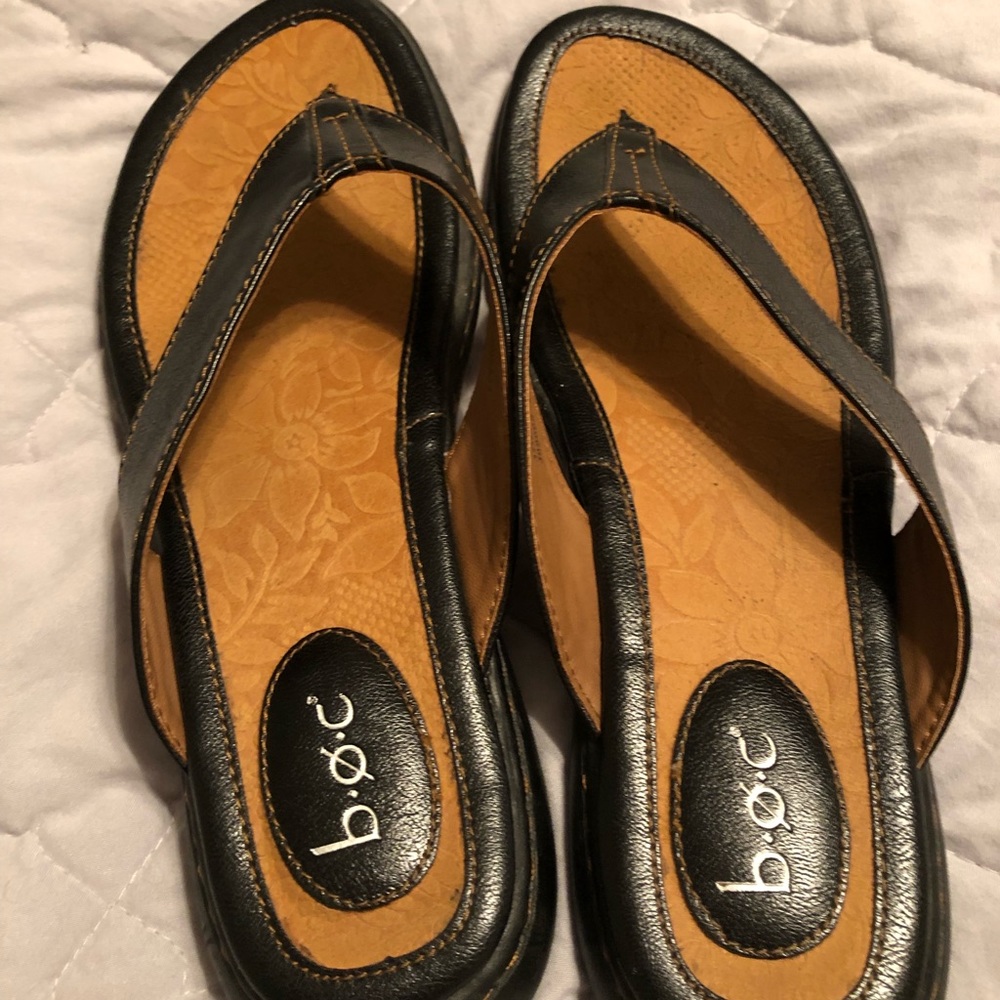 BOC sandals size 10